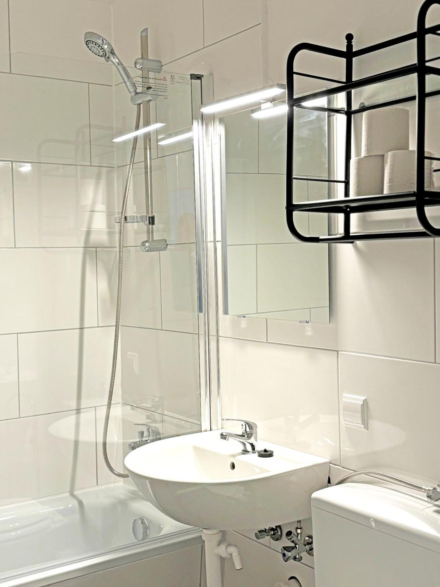 Hammerhotel Apartments - Fontanestrasse 3 - 06126 - Halle  외부 사진